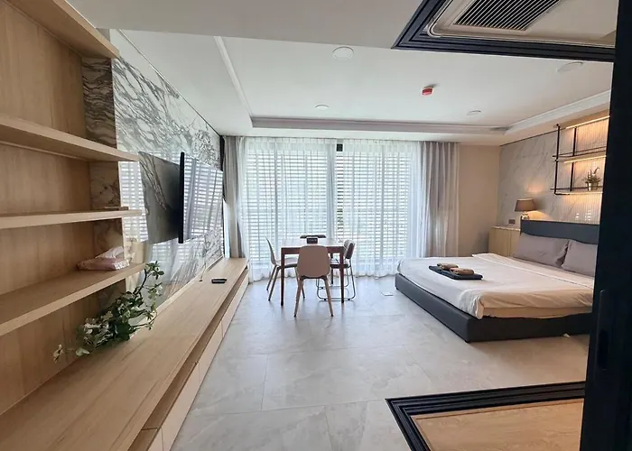 Luxurious 1bedroom With Two Beds At Sukhmvit 12 Apartment *